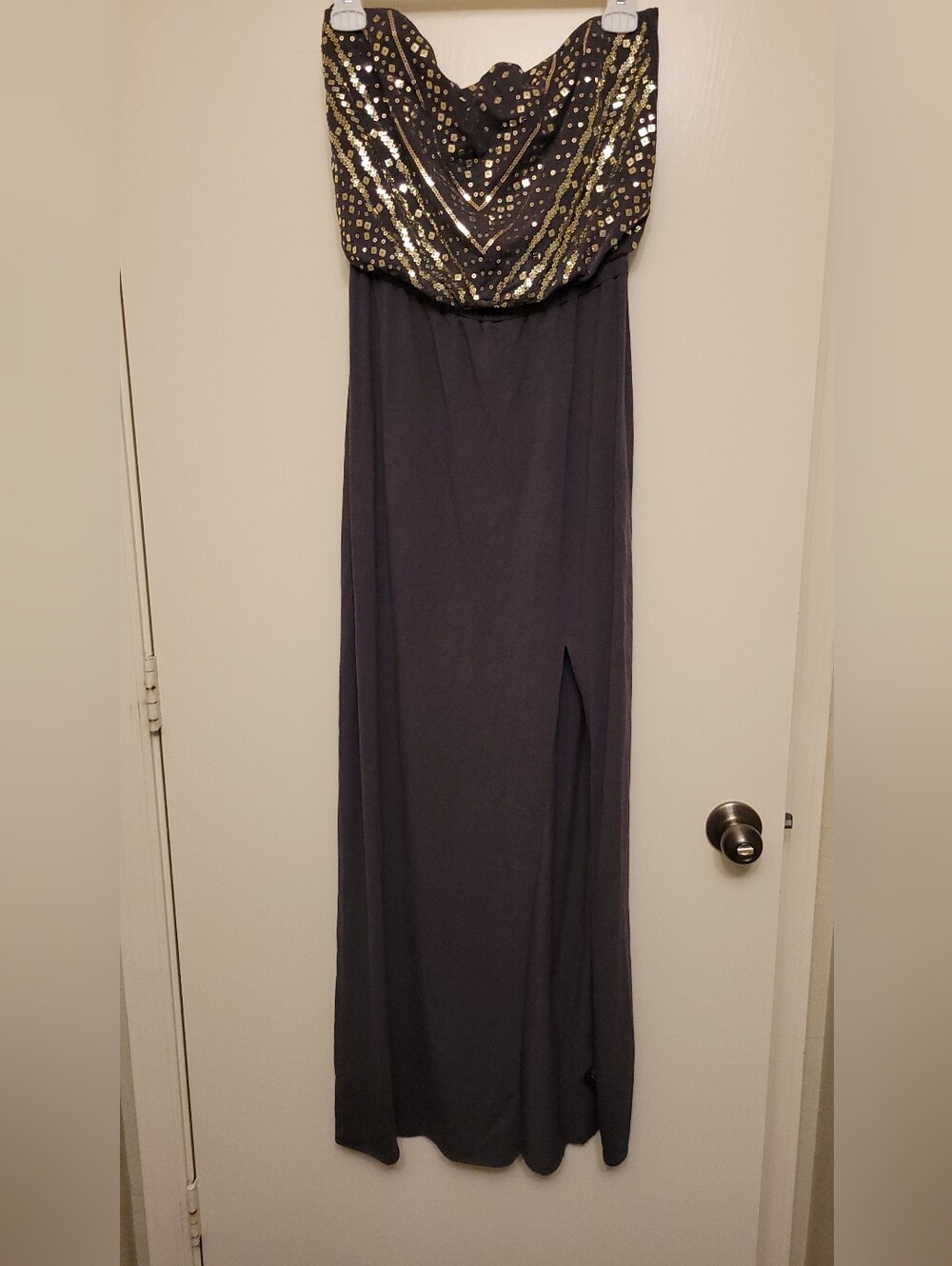 Express Strapless Dress with Gold Sequin